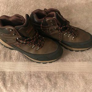 Size 12 Pacifica waterproof boots